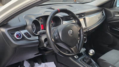 Alfa Romeo Giulietta 2.0 JTDm-2 Progression 140cv (7)