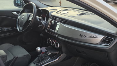 Alfa Romeo Giulietta 2.0 JTDm-2 Progression 140cv (9)