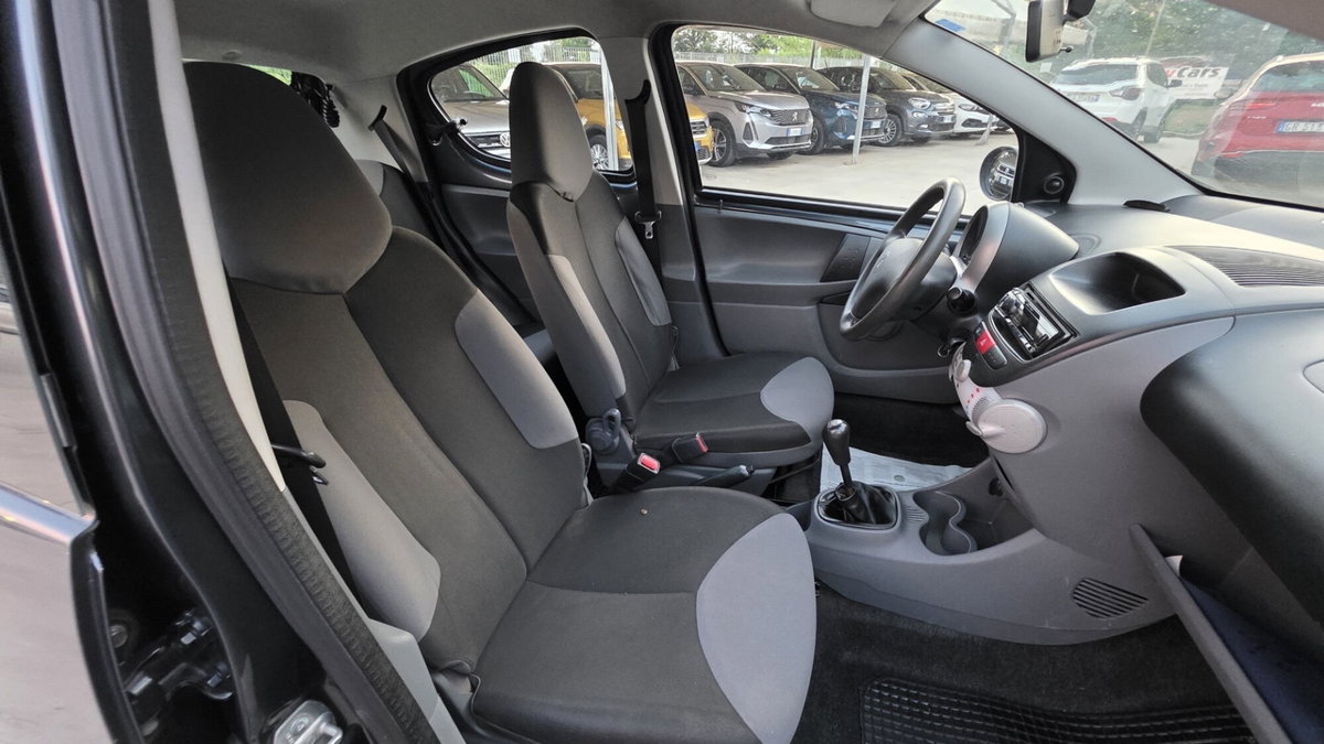 Peugeot 107 68CV 5p. Allure (15)