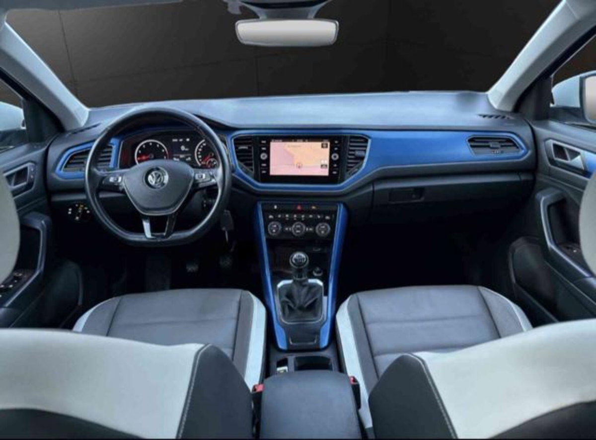 Volkswagen T-Roc 1.0 tsi Sport 115cv (5)