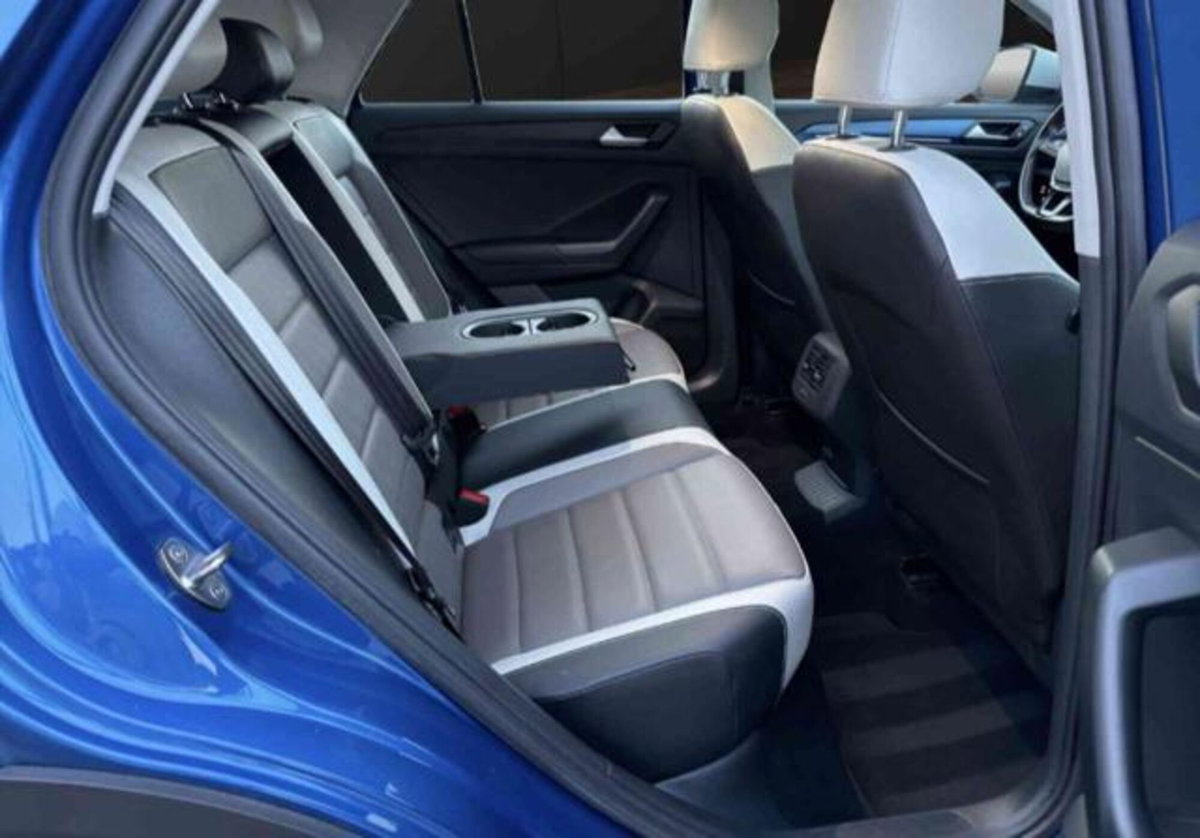 Volkswagen T-Roc 1.0 tsi Sport 115cv (7)