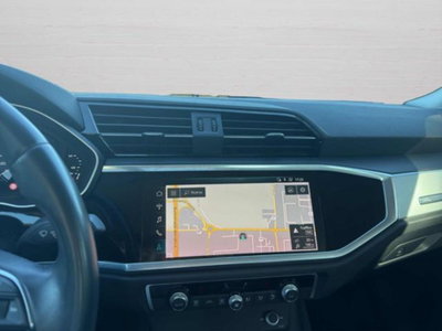 Audi Q3 35 TDI quattro S tronic Business (13)