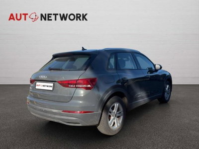 Audi Q3 35 TDI quattro S tronic Business (2)