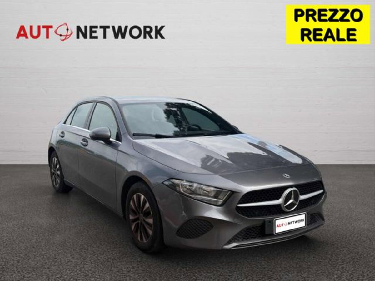 Mercedes-Benz Classe A Sedan 180 Automatic 4p. Executive