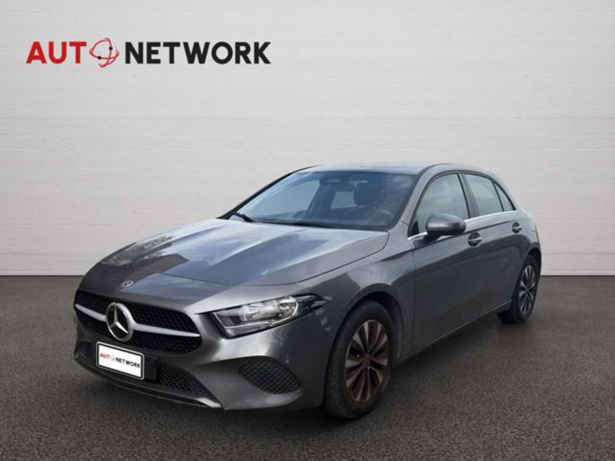 Mercedes-Benz Classe A Sedan 180 Automatic 4p. Executive (3)