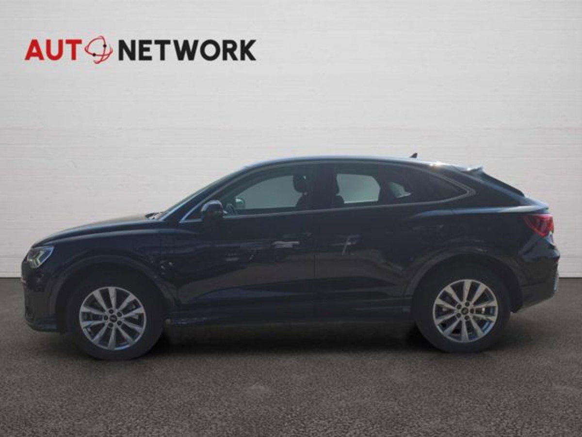 Audi Q3 45 TFSI e S tronic Business (7)
