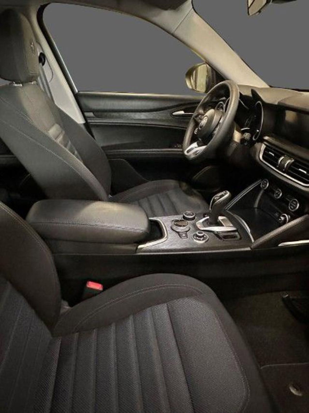 Alfa Romeo Stelvio Stelvio 2.2 Turbodiesel 160 CV AT8 RWD Super Business (3)