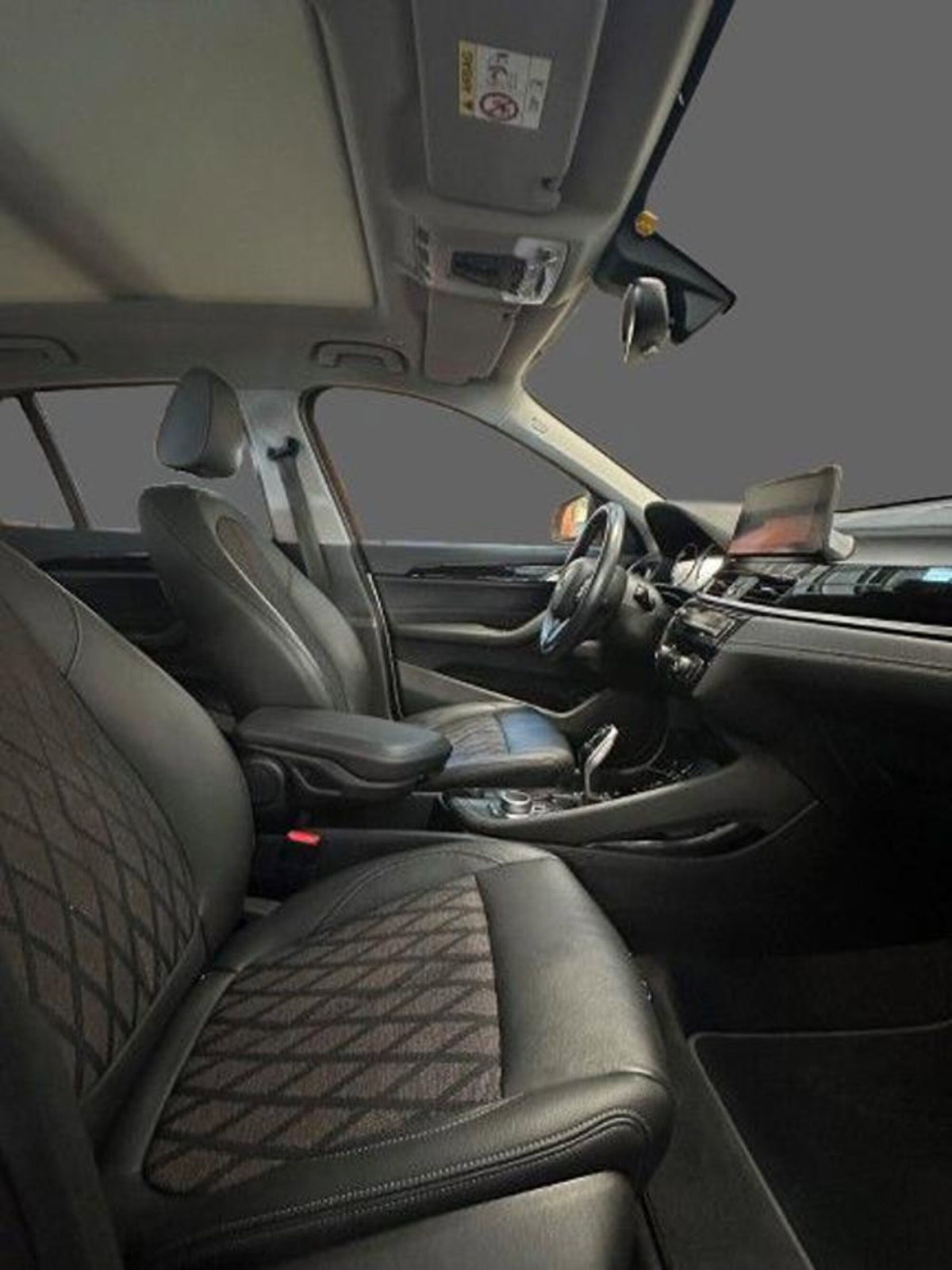 BMW X1 sDrive20d xLine Plus (2)