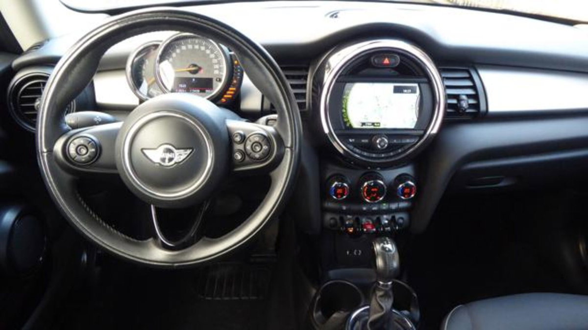 MINI Mini 1.5 Cooper D Hype (17)