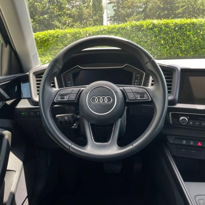 Audi A1 allstreet allstreet 30 TFSI S tronic Identity Contrast (13)