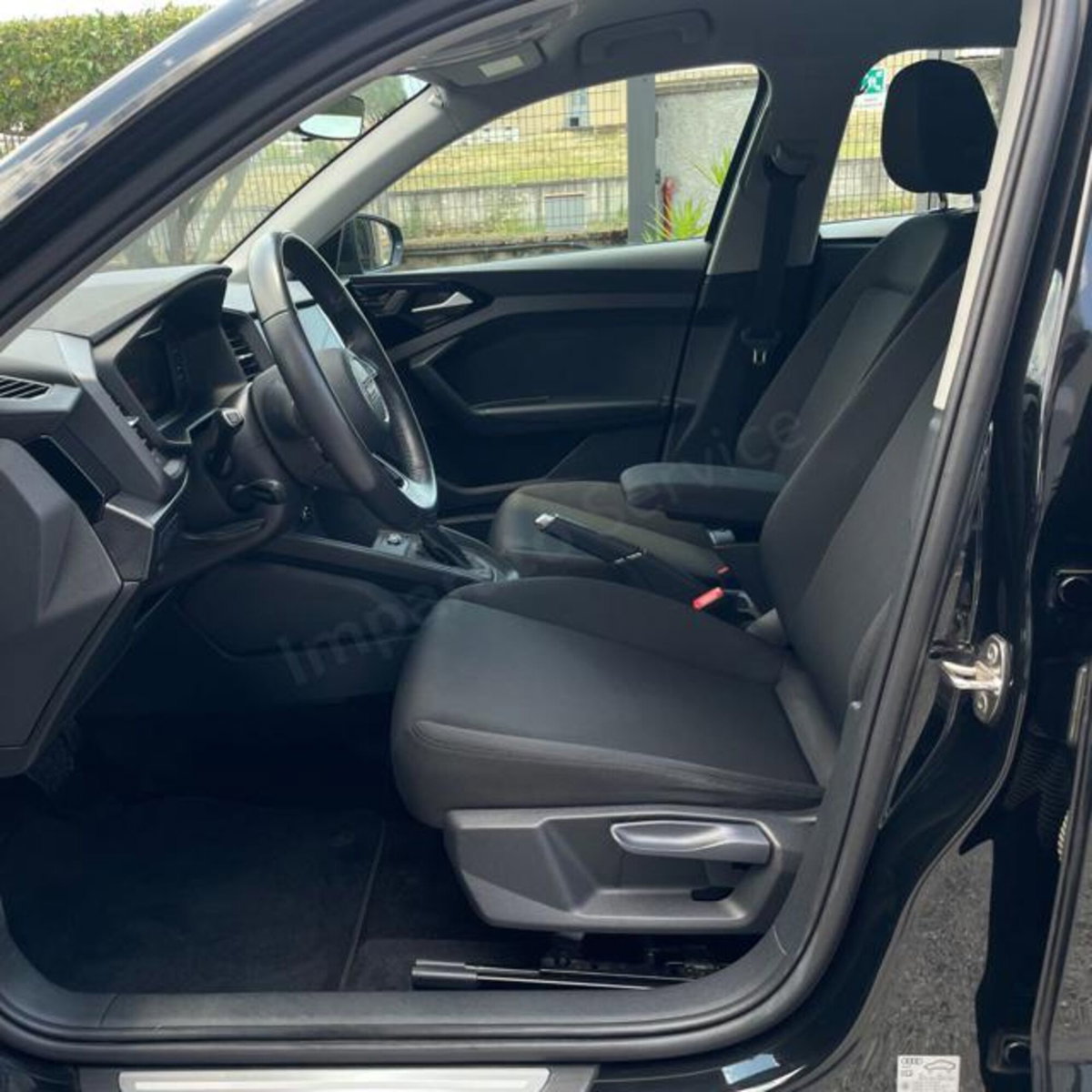 Audi A1 allstreet allstreet 30 TFSI S tronic Identity Contrast (16)