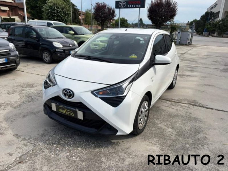 Toyota Aygo 1.0 VVT-i 69 CV 5 porte x-pure