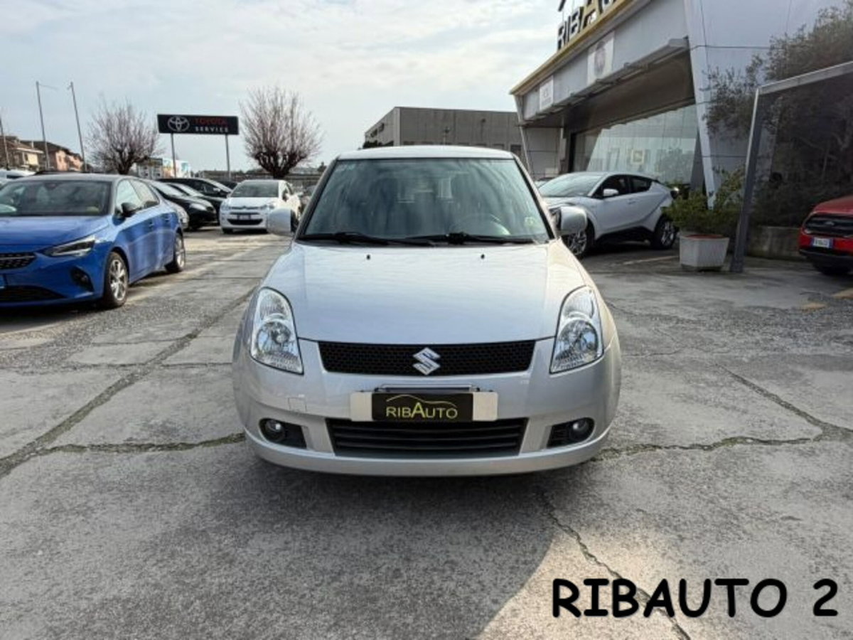 Suzuki Swift 1.3 4x4 5p. GL (11)