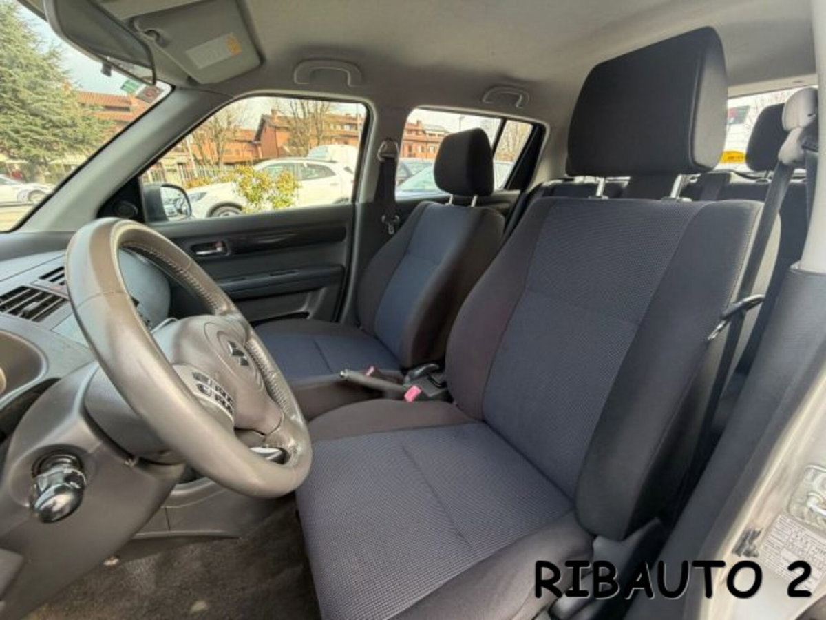 Suzuki Swift 1.3 4x4 5p. GL (15)