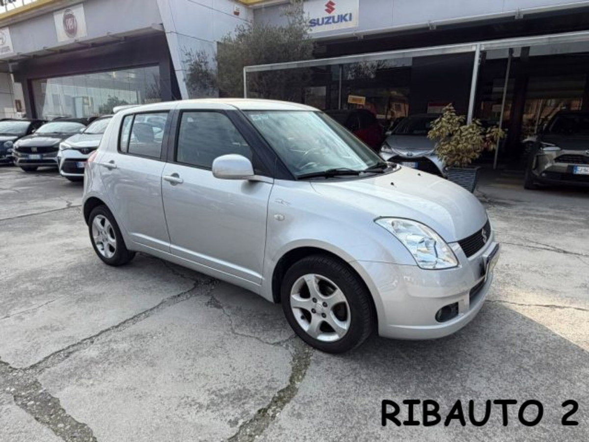Suzuki Swift 1.3 4x4 5p. GL (18)