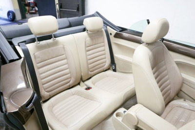 Volkswagen Maggiolino Cabrio 1.2 TSI Design (13)