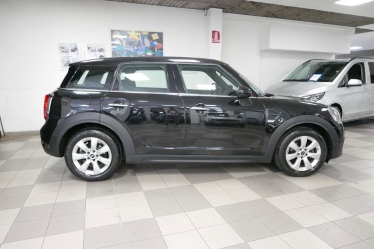 MINI Mini Countryman 1.5 One Business Countryman Automatica (3)