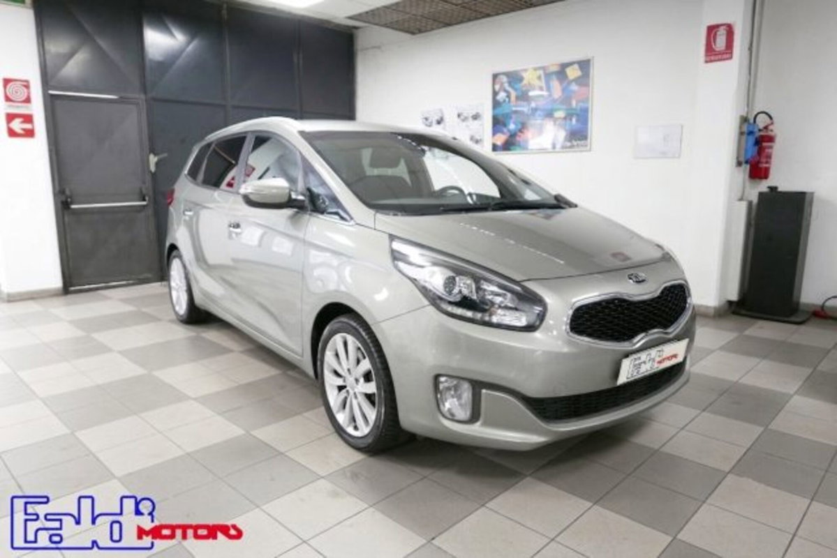 Kia Carens 1.6 GDI Class