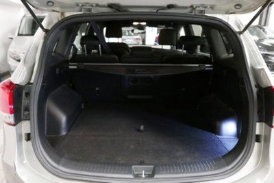 Kia Carens 1.6 GDI Class (11)