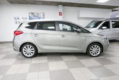 Kia Carens 1.6 GDI Class (3)
