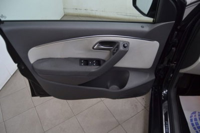 Volkswagen Polo 1.4 TDI 5p. Fresh BlueMotion Technology (13)