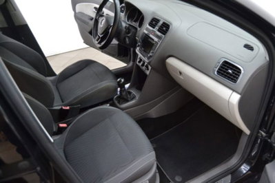 Volkswagen Polo 1.4 TDI 5p. Fresh BlueMotion Technology (9)