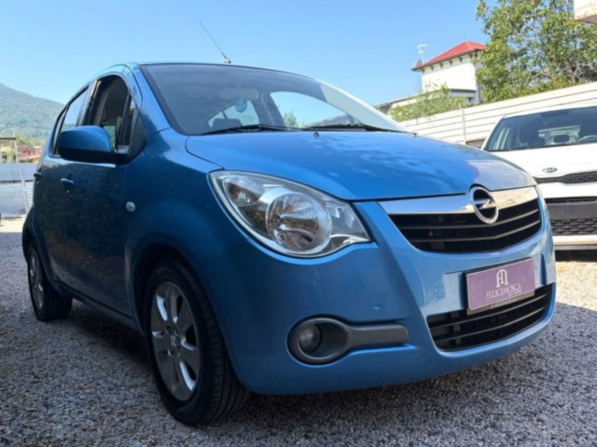 Opel Agila 1.0 12V 65CV (10)