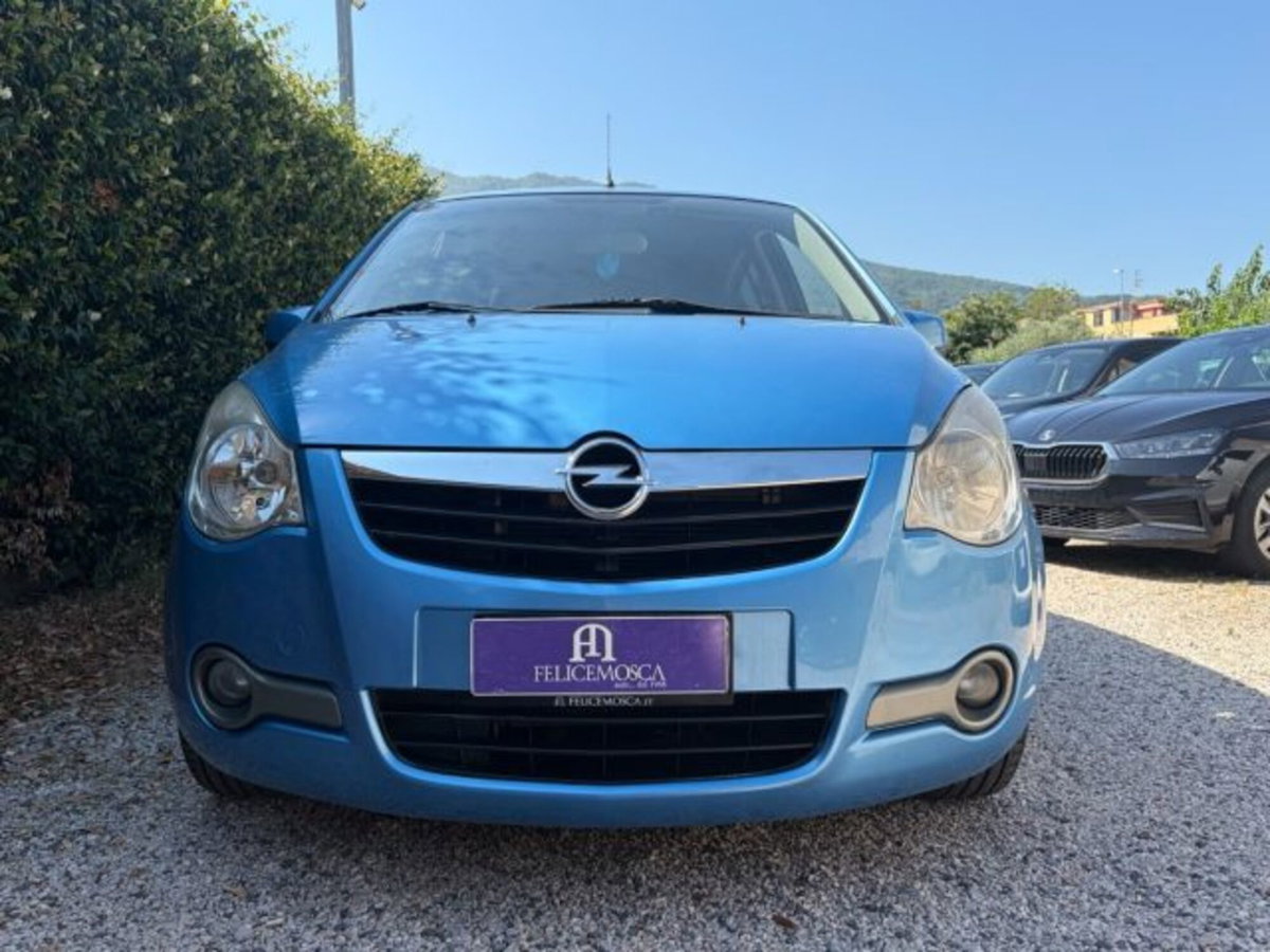 Opel Agila 1.0 12V 65CV (8)