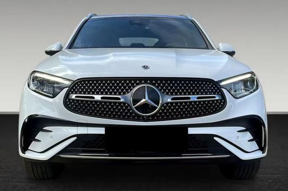 Mercedes-Benz GLC 220 d 4Matic Mild Hybrid AMG Premium Plus (4)