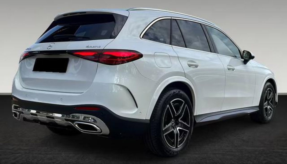 Mercedes-Benz GLC 220 d 4Matic Mild Hybrid AMG Premium Plus (6)