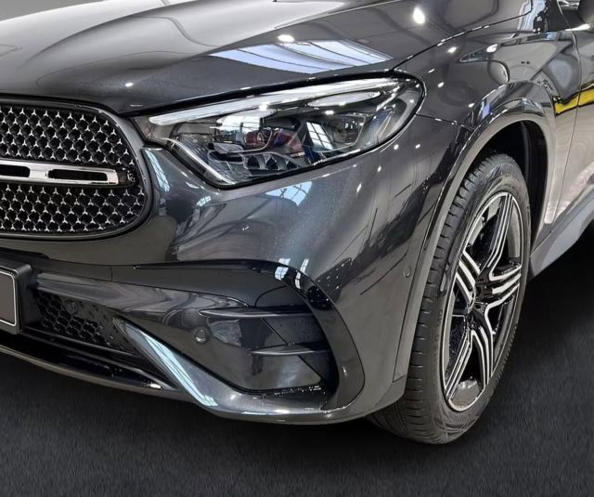 Mercedes-Benz GLC 220 d 4Matic Mild Hybrid AMG Premium Plus (15)