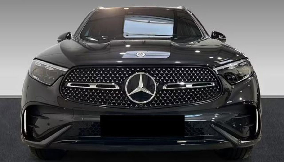 Mercedes-Benz GLC 220 d 4Matic Mild Hybrid AMG Premium Plus (2)
