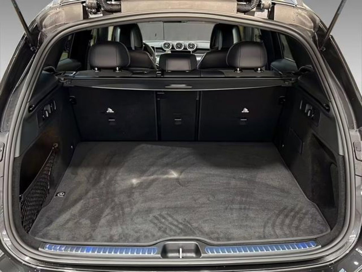 Mercedes-Benz GLC 220 d 4Matic Mild Hybrid AMG Premium Plus (6)