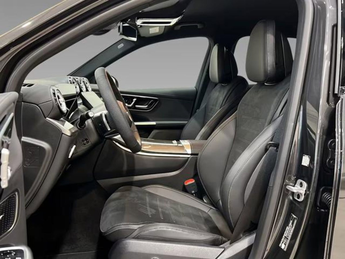Mercedes-Benz GLC 220 d 4Matic Mild Hybrid AMG Premium Plus (8)