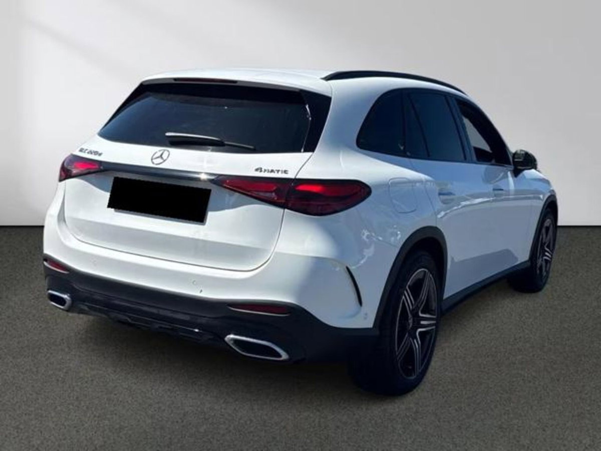 Mercedes-Benz GLC 220 d 4Matic Mild Hybrid AMG Premium Plus (3)