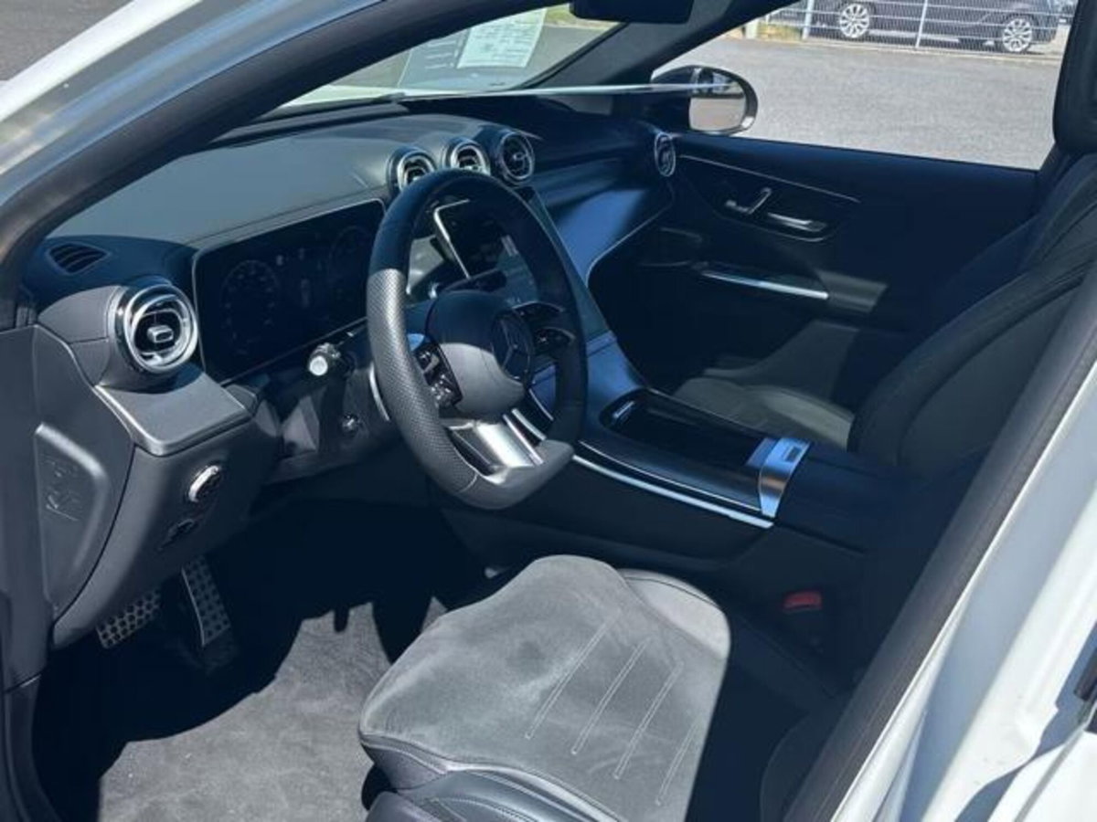 Mercedes-Benz GLC 220 d 4Matic Mild Hybrid AMG Premium Plus (8)
