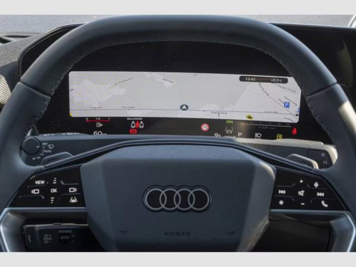 Audi Q3 35 TDI S line edition (13)