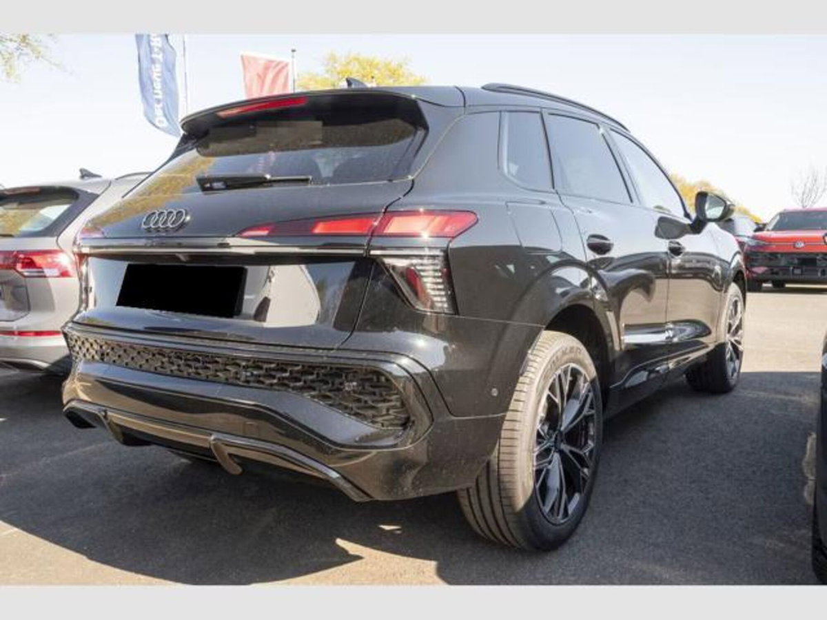 Audi Q3 35 TDI S line edition (2)
