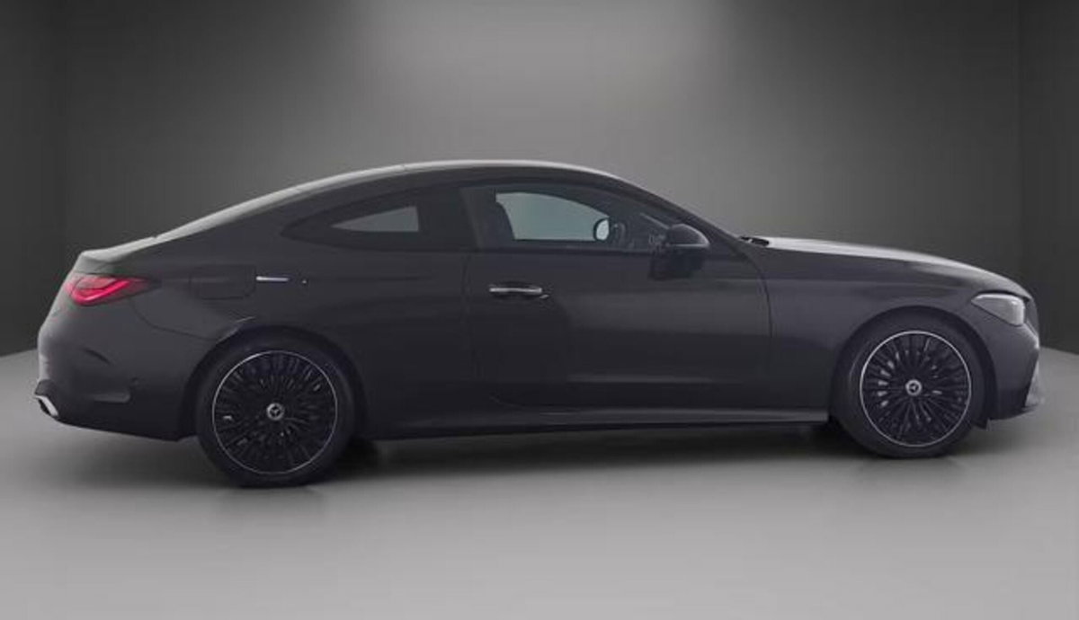 Mercedes-Benz CLE Coupé 200 AMG Line Premium auto (11)