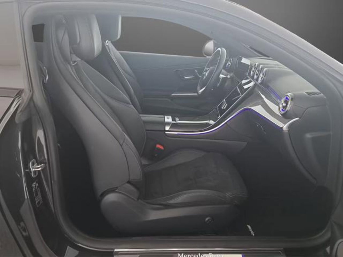 Mercedes-Benz CLE Coupé 200 AMG Line Premium auto (17)