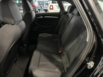 Audi A3 Sportback 1.6 TDI 116 CV S tronic Business (6)
