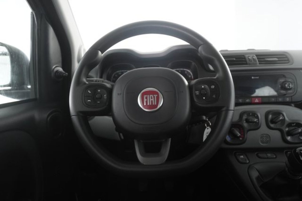 Fiat Panda 1.0 FireFly S&S Hybrid City Cross (13)