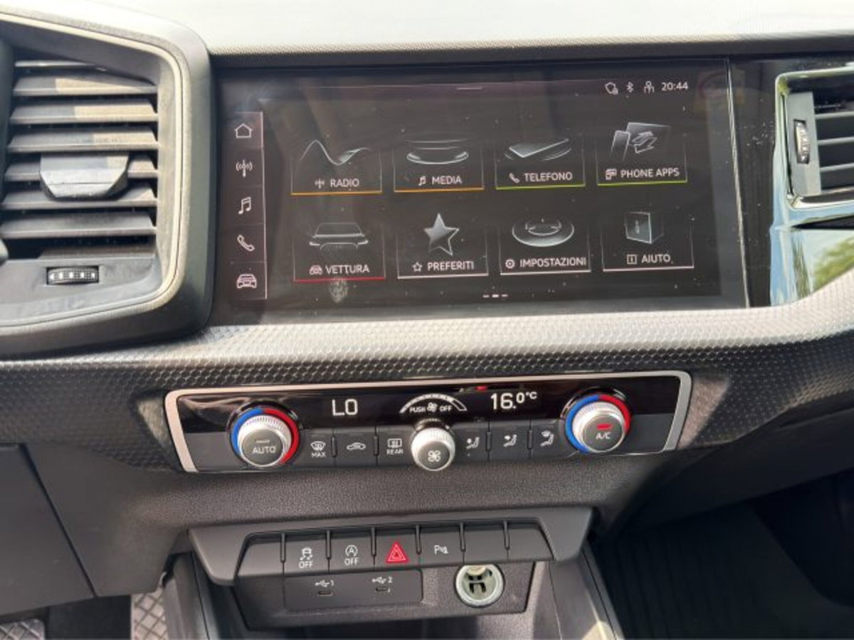 Audi A1 Sportback 30 TFSI S tronic Admired (17)