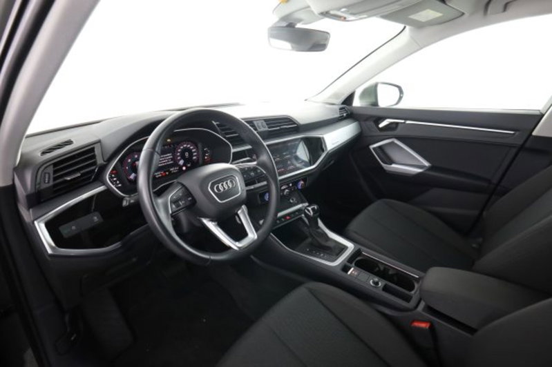 Audi Q3 35 TDI quattro S tronic Business Advanced