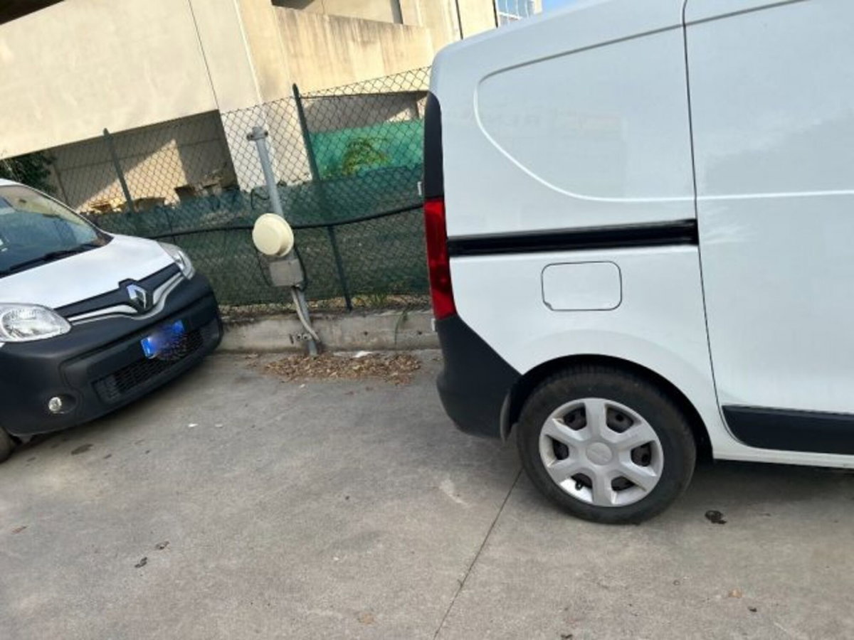 Renault Kangoo 1.5 dCi 75CV 5 porte Stop & Start Life (6)