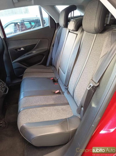 Peugeot 3008 PureTech Turbo 130 S&S Allure Pack (16)