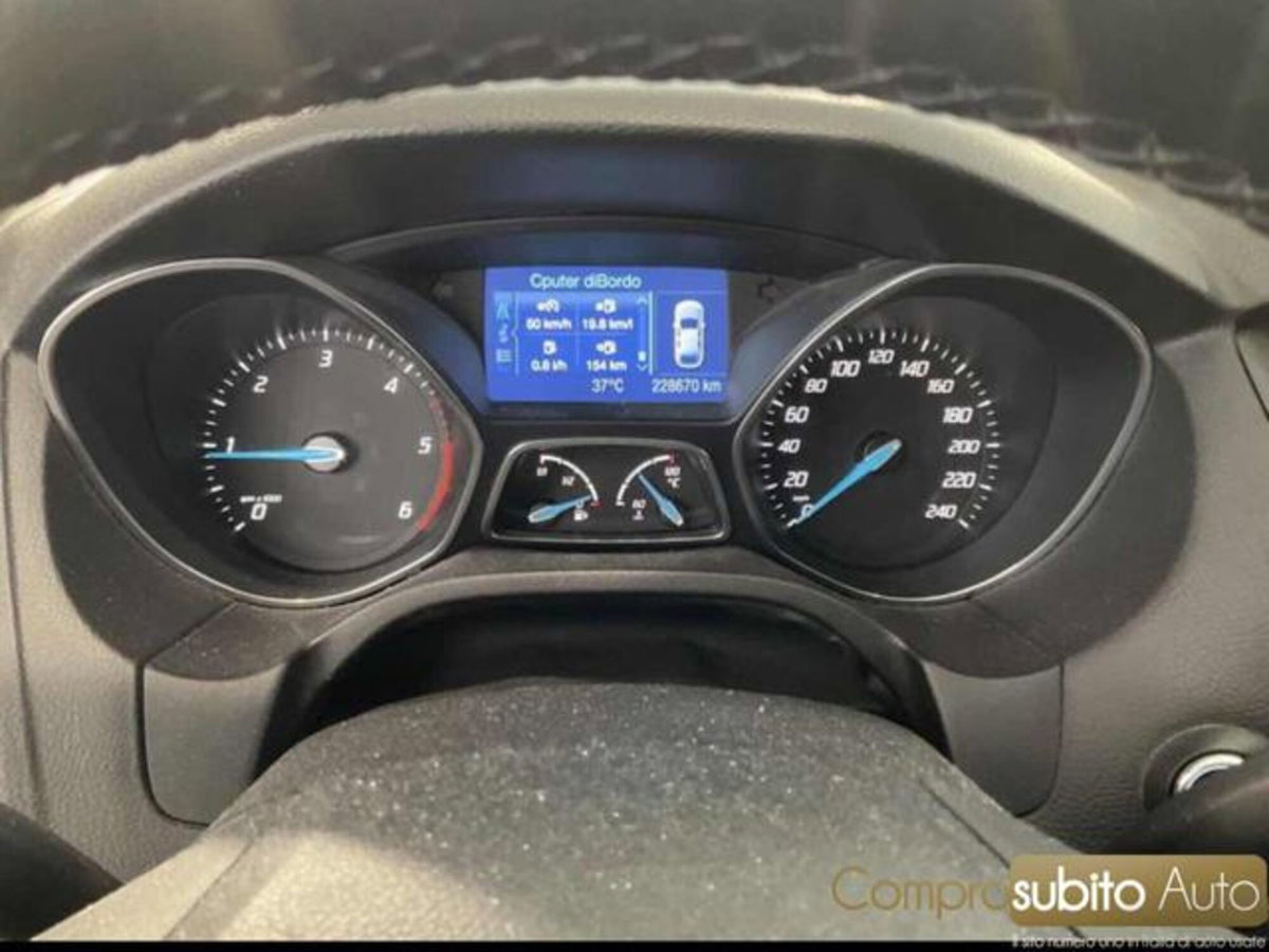 Ford Focus Station Wagon 1.6 TDCi (110CV) SW Tit. DPF (4)