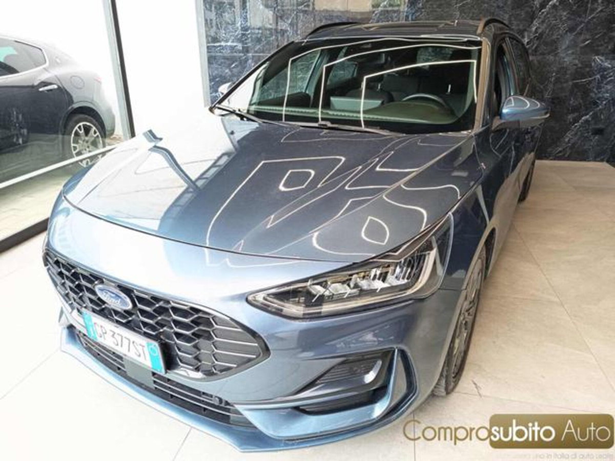 Ford Focus Station Wagon 1.0 EcoBoost Hybrid 125CV Powershift SW ST-Line Design (2)