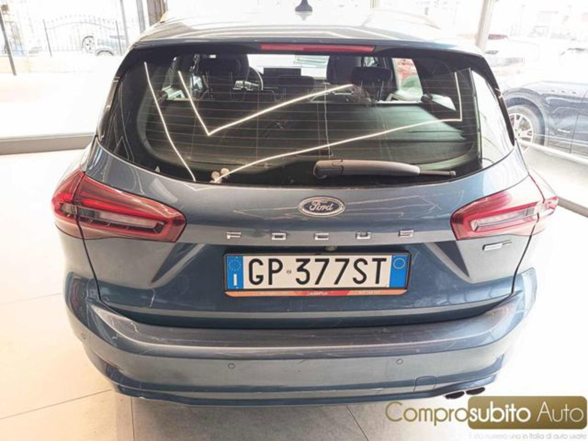 Ford Focus Station Wagon 1.0 EcoBoost Hybrid 125CV Powershift SW ST-Line Design (8)