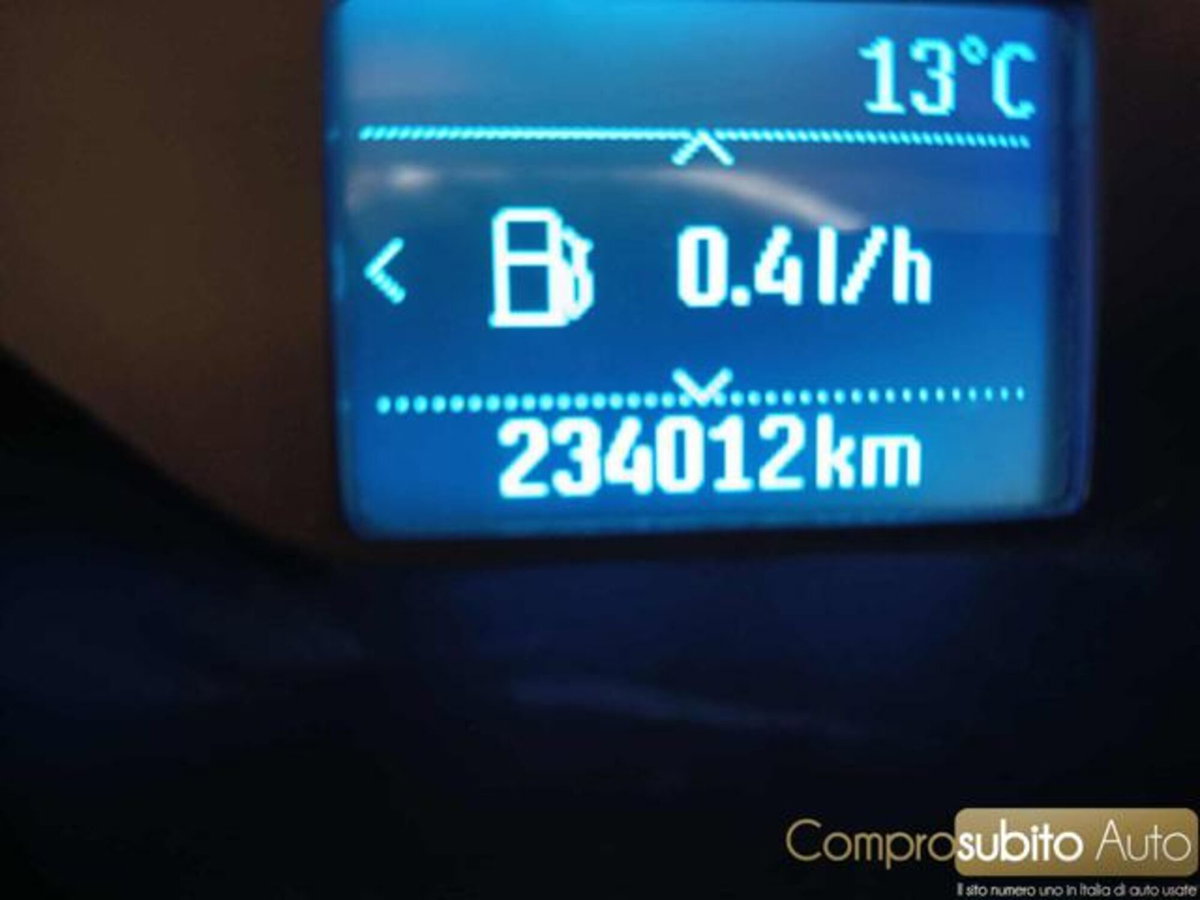 Ford Focus Station Wagon 1.6 TDCi 115 CV SW Plus (17)